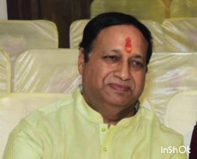 संडीला: कछौना के ग्राम कटका में एक दशक से खराब पड़ा सरकारी नलकूप, सामाजिक कार्यकर्ता ने एमएलसी से लगाई गुहार