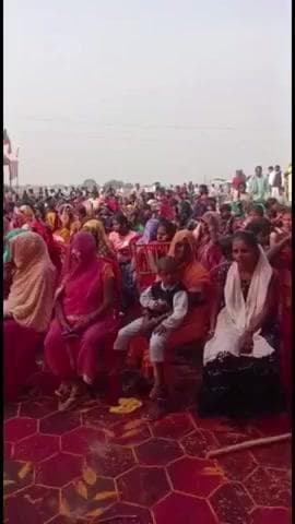 मड़ियाहू: धनापुर में डॉ. अंबेडकर महासम्मेलन शांतिपूर्वक संपन्न, नई प्रतिमा पर प्रशासन ने दिखाई सख्ती