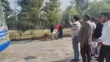 चनपटिया: गवर्नमेंट इंजीनियरिंग कॉलेज, पश्चिम चंपारण से विज्ञान प्रदर्शनी बस रवाना, ग्रामीण स्कूलों में जगेगी वैज्ञानिक सोच