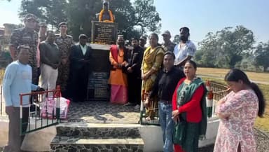 बैहर: सीआरपीएफ के शहीद सिपाही मनीष सिंह को नमन, 123वीं बटालियन ने बैहर में श्रद्धांजलि सभा की