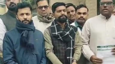 गोलमुरी-सह-जुगसलाई: भुइयांडीह में अतिक्रमण हटाओ अभियान के खिलाफ जदयू का प्रदर्शन, डीसी ऑफिस पर खोला मोर्चा