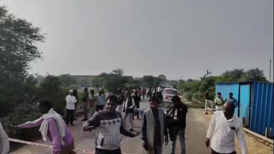 बरेली: नयागांव पुल ढहने पर बड़ी कार्रवाई: स्वास्थ्य राज्यमंत्री व कलेक्टर मौके पर, प्रबंधक निलंबित, जांच समिति गठित