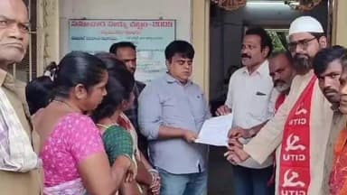 పెనుకొండలో మున్సిపల్ కార్మికులకు జీతాలు పెంచాలి అని సీఐటీయూ నాయకులు డిమాండ్