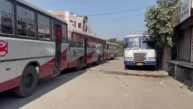 ਫਾਜ਼ਿਲਕਾ: ਪੰਜਾਬ ਰੋਡਵੇਜ਼ ਦੇ ਕੱਚੇ ਮੁਲਾਜ਼ਮਾਂ ਦੀ ਅੱਜ ਚੋਥੇ ਦਿਨ ਵੀ ਹੜਤਾਲ ਜਾਰੀ, ਬੱਸ ਸਟੈਂਡ ਤੇ ਬੱਸ ਸੇਵਾ ਰਾਹੀ ਠੱਪ