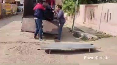 राजापुर: राजापुर के नादिन कुर्मियान गांव में ट्रक ने दंपति को मारी टक्कर, पत्नी घायल, पति की मौत, शव का पोस्टमार्टम कराया