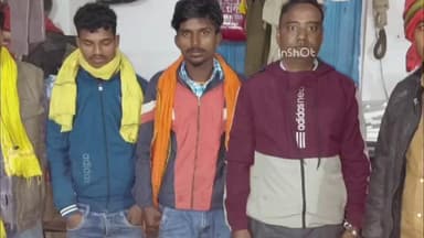 चिरैया: पचपकरी पुलिस ने एक शराब तस्कर सहित 5 लोगों को किया गिरफ्तार