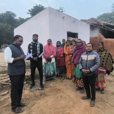 कुकड़ू: डेरे गांव में विश्व एड्स दिवस पर विधिक जागरूकता शिविर का आयोजन