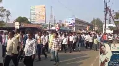 भद्रावती: प्रचारतोफा थंडावल्या,कांग्रेस, भाजपचे रैलीव्दारा शक्तीप्रदर्शन.
भद्रावती नगरपरीषद निवडणूक.