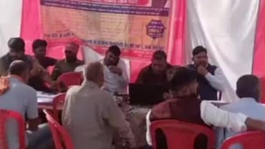 बेल्थरा रोड: विशुनपुरा में बिजली बिल राहत शिविर में उमड़ी भीड़, 45 उपभोक्ताओं ने कराया पंजीकरण, 3 लाख की वसूली हुई