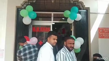 सगड़ी: चांदपट्टी बाजार में निशुल्क चिकित्सा शिविर का आयोजन, लगभग 500 आंख के मरीजों का चेकअप कर दी गई निशुल्क दवा