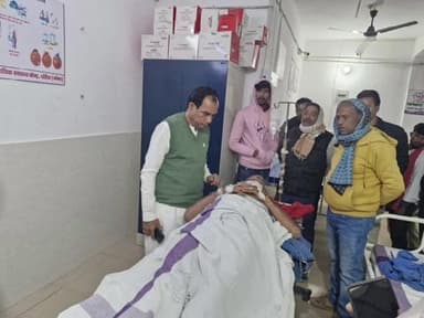 धोरैया: धोरैया थाना के पास सड़क दुर्घटना में पूर्व एमएलसी के भाई जख्मी, मायागंज, भागलपुर रेफर