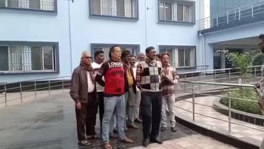 বারাবনী: আসানসোল জেলা শাসকের সাথে সাক্ষাৎ করলেন TMC র শ্রমিক নেতা রাজু আলুওয়ালিয়া