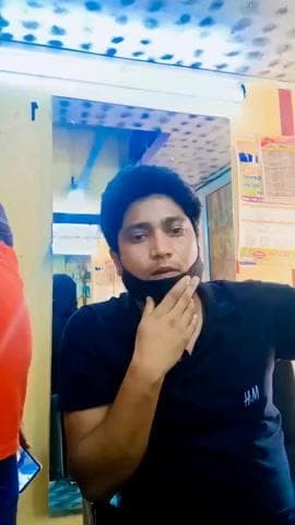 “जो निःशुल्क है, वही सबसे अधिक कीमती है…
नींद, शांति, आनंद, हवा, पानी
और सबसे ज़्यादा — हमारी साँसें।