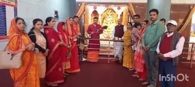 फारबिसगंज: श्री लक्ष्मी नारायण मारवाड़ी ठाकुरबाड़ी स्थित श्री श्याम मंदिर में भक्तों की भीड़ उमड़ पड़ी