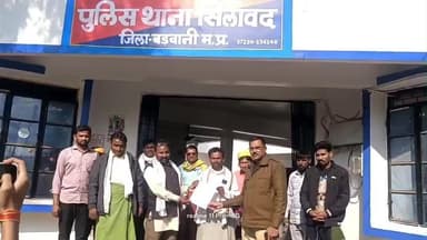 बड़वानी: सिलावद: निजी स्कूल संचालक को जान से मारने की धमकी देने वाले पर कार्रवाई की मांग को लेकर थाने में ज्ञापन