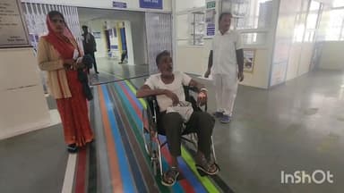 विदिशा नगर: 20 फीट ऊपर पेड़ से गिरकर मजदूर घायल, जिला अस्पताल में भर्ती, आंवला तोड़ रहा था