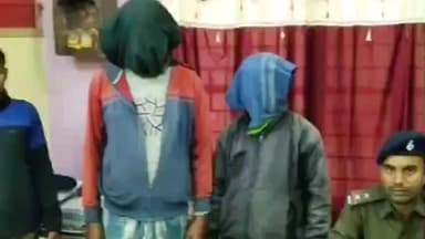 चाकुलिया: धालभूमगढ़ से बंगाल जा रहा प्रतिबंधित मांस जब्त, दो तस्कर गिरफ्तार