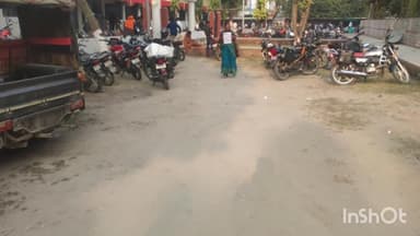 मधेपुरा: साहूगढ़ पंचायत के जानकी टोला वार्ड नं 3 की नीलम देवी धान की फसल लूट की शिकायत लेकर पहुंची