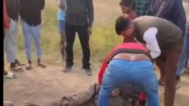 माडा: रजमिलान में बस और बाइक की टक्कर में दो युवक गंभीर रूप से घायल, सदस्यों ने दिखाई मानवता