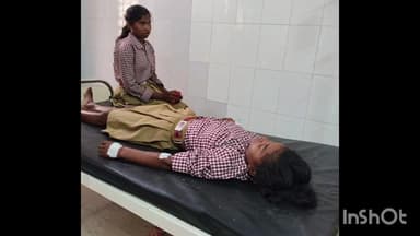 गोपीकांदर: गोपीकांदर के बालिका उच्च विद्यालय में एक छात्रा बेहोश, प्राथमिक उपचार के बाद दुमका रेफर