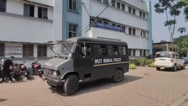 হাবরা ১: স্ত্রীকে মারধরের অভিযোগে গোয়ালবাটি থেকে গ্রেপ্তার অভিযুক্ত স্বামী