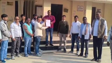 लालगंज: लालगंज में समन्वय समिति ने पंचायत सचिवों की ऑनलाइन उपस्थिति व्यवस्था के खिलाफ किया सांकेतिक विरोध, बनाई गई रणनीति