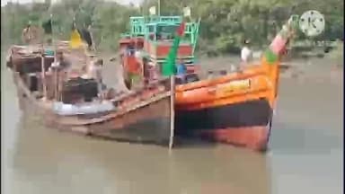 নামখানা: ১৫ জন বাংলাদেশি মৎস্যজীবী সহ একটি ট্রলারকে আটক করলো ভারতীয় উপকূল রক্ষী বাহিনী