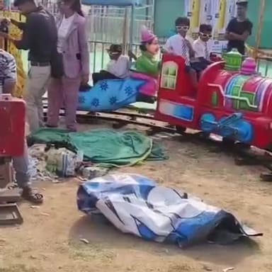 मुंगेली: पहल कार्यक्रम के तहत पुलिस ने मुक-बधिर बच्चों को व्यापार मेले का आनंद कराया