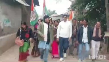 সীমলাপাল: দুবরাজপুরে বাড়ি বাড়ি ঘুরে SIR ফর্মের অগ্রগতি খতিয়ে দেখলেন বিধায়ক ফাল্গুনী সিংহ