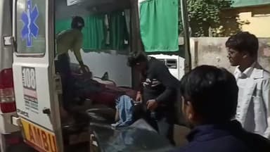 जलेसर: मारहरा क्षेत्र के जरेलिया सराय के समीप अज्ञात वाहन की टक्कर से बाइक सवार एक व्यक्ति की मौत, दूसरा गंभीर घायल