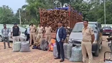 ଛତ୍ରପୁର: ଆସିକା ଠାରେ କାଠ ବୋଝେଇ ଟ୍ରକରୁ ଜବତ ହେଲା ଗଞ୍ଜେଇ, ୪ ଗିରଫ ଅଭିଯୁକ୍ତଙ୍କୁ ରିମାଣ୍ଡରେ ନେବ ବ୍ରହ୍ମପୁର ଅବକାରୀ ଗୁଇନ୍ଦା ବିଭାଗ