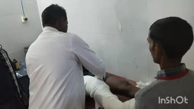 सासाराम: लालगंज रोड पर एक्सीडेंट में एक लड़का गंभीर रूप से जख्मी हुआ