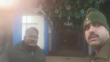 महाराजपुर: सुरक्षा व्यवस्था के मद्देनज़र गढ़ीमलहरा थाना पुलिस ने विवाह घरों की जाँच की