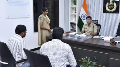 సంగారెడ్డి: ప్రజావాణిలో వచ్చిన ఫిర్యాదులను పరిష్కరించాలి సంబంధిత ఎస్.హెచ్.ఓ లను ఆదేశించిన ఎస్పీ పారితోష్ పంకజ్