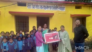 लोहंडीगुडा: बस्तर के प्राइमरी एवं मिडिल स्कूलों में डिजिटल क्रांति की शुरुआत, जनभागीदारी से साकार हो रहा स्मार्ट क्लास का सपना