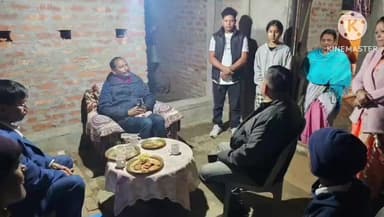 তিনিচুকীয়া: সদৰত প্ৰয়াত ব্যক্তিৰ বাসগৃহত শোকসন্তপ্ত পৰিয়ালবৰ্গক সমবেদনা জ্ঞাপন বিধায়ক সঞ্জয় কিষানৰ