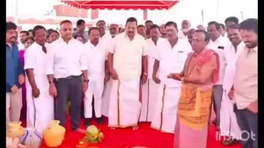 நெமிலி: நெமிலியில் முன்னாள் முதலமைச்சர் கலைஞர் கருணாநிதியின் சிலை நிறுவனத்திற்கான அடிக்கல் நாட்டு விழாவில் அமைச்சராக காந்தி பங்கேற்பு