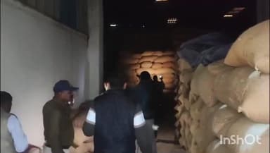 कटनी नगर: कूठला इलाके में केजी चौदहा वेयर हॉउस ज़िला प्रशासन द्वारा सील, धान का हिसाब न देने पर हुई कार्रवाई