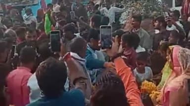 खरगापुर: एक यात्रा मां के नाम के तहत निकाली जा रही तीन दिवसीय पैदल यात्रा जगह जगह हुआ स्वागत