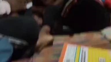 অন্ডাল: অন্ডালে গৃহশিক্ষকের বিরুদ্ধে সাত বছরের এক ছাত্রকে মারধরের অভিযোগ ঘিরে চাঞ্চল্য, সমাজ মাধ্যমে ভাইরাল হওয়া ভিডিও চাঞ্চল্য