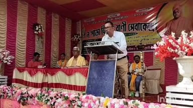 বারাসাত ১: স্বামী বিবেকানন্দের ১৬৩ তম জন্মবার্ষিকী উপলক্ষে এক বিশেষ কর্মসূচির উদ্যোগ নিল বারাসাত নোয়াপাড়া বিবেকবাণী সেবা কেন্দ্র