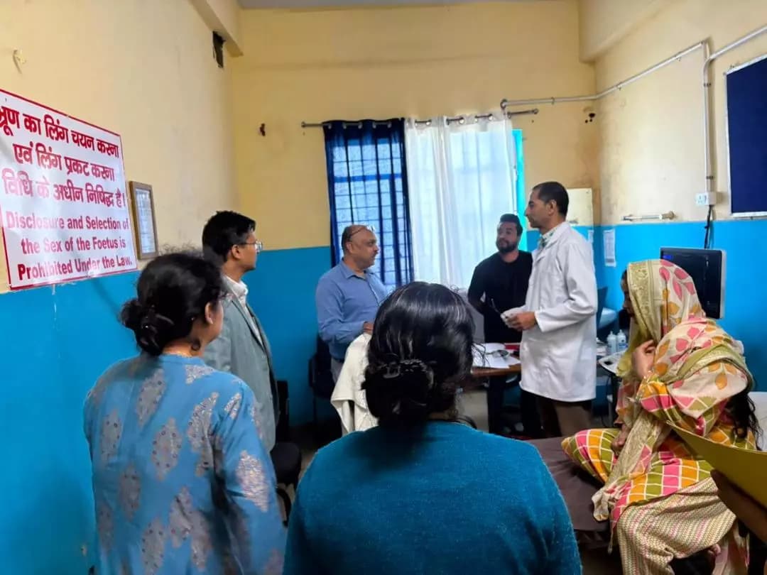 टिहरी: टिहरी में पीसीपीएनडीटी अधिनियम के तहत अल्ट्रासाउंड केंद्रों का निरीक्षण