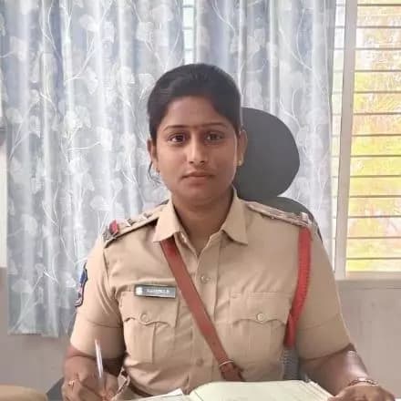 సిద్దిపేట రూరల్: దసరా, బతుకమ్మ సెలవుల్లో అప్రమత్తంగా ఉండండి: సిద్దిపేట పోలీసుల సూచనలు