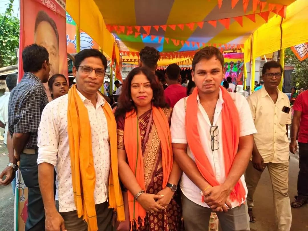 উলুবেড়িয়া ২: বিজেপির জেলা গ্রামীণ কার্যালয়ে ভূমি পূজোনের উদ্বোধনে শমীক-প্রত্যুষ