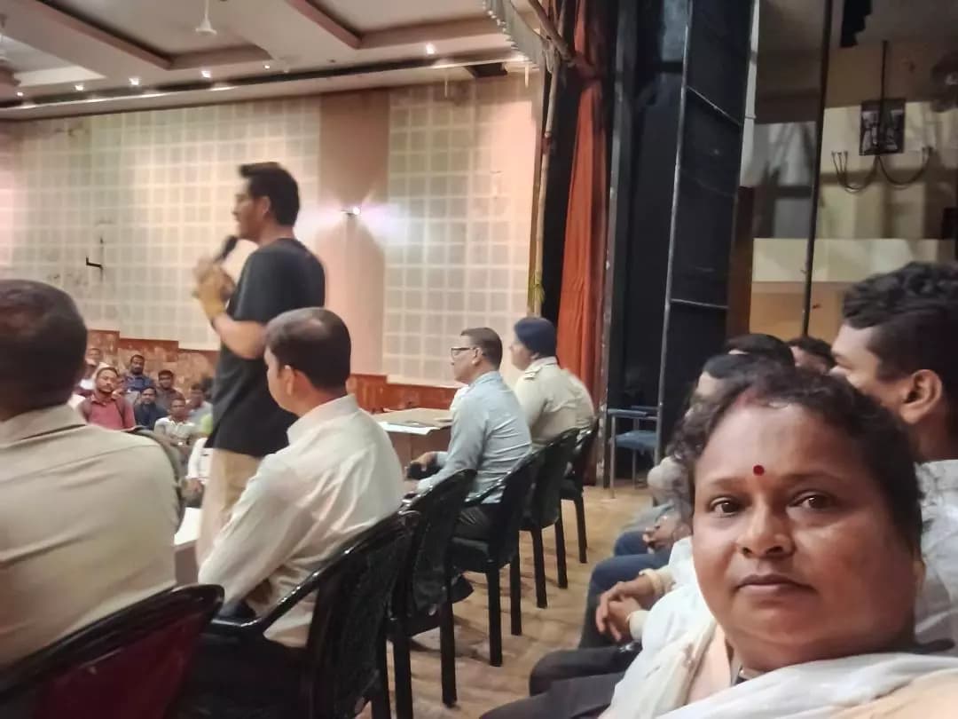 শ্যামপুুর ২: শ্যামপুর ২ নম্বর ব্লকে দুর্গাপূজার জন্য অনুদান চেক বিতরণ
