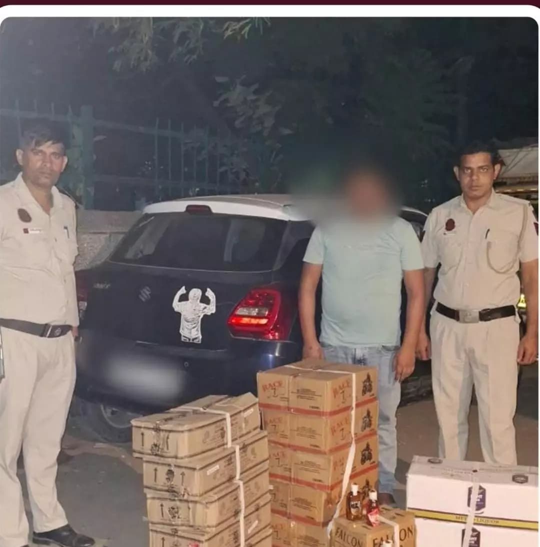 नरेला: मंगोलपुरी में 650 क्वार्टर अवैध शराब के साथ आरोपी गिरफ्तार