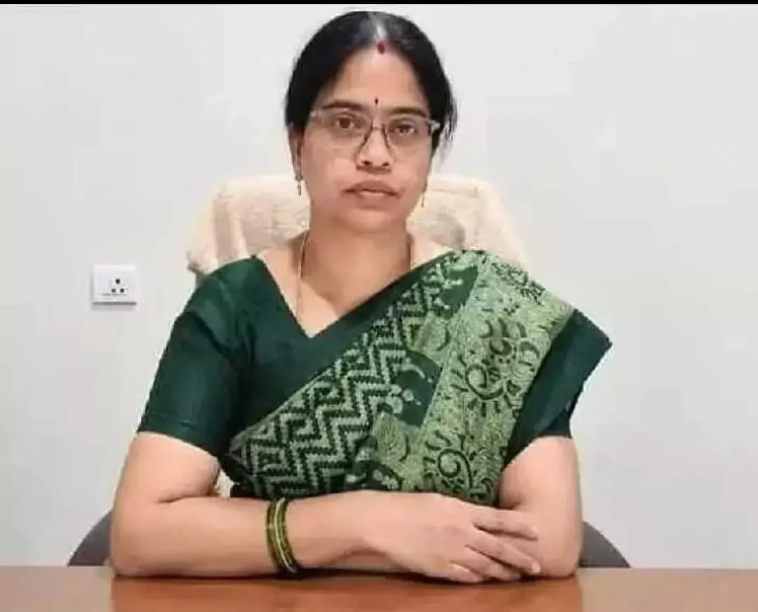 కూసుమంచి: ఖమ్మం జిల్లాలో దసరా సెలవుల్లో ప్రత్యేక ఆధార్ క్యాంపులు: వివరాలివే!