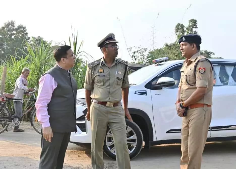 बस्ती: मुख्यमंत्री के आगमन से पहले बस्ती में सुरक्षा कड़ी, हेलीपैड और कार्यक्रम स्थल का निरीक्षण