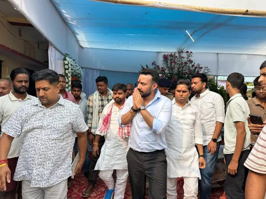 अलौली: खगड़िया सांसद राजेश वर्मा का दौरा, जनता से संवाद और संवेदनाएं