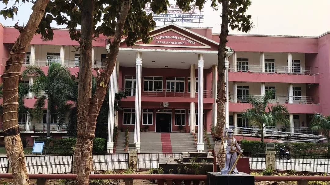 ପାରଳାଖେମୁଣ୍ଡି: ଗଜପତି ମାନବ ଚାଲାଣ ମାମଲା: ୨ ଅଭିଯୁକ୍ତଙ୍କ ଡିସଚାର୍ଜ ପିଟିସନ ଖାରଜ, ଆରମ୍ଭ ହେବ ବିଚାରଣା